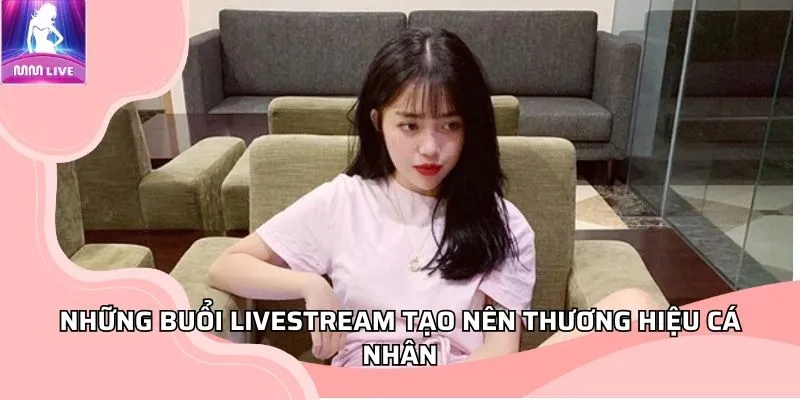 Linh Ngọc Đàm livestream